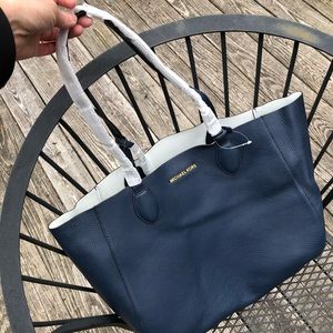 NWT Michael Kors Large Navy East/West Tote